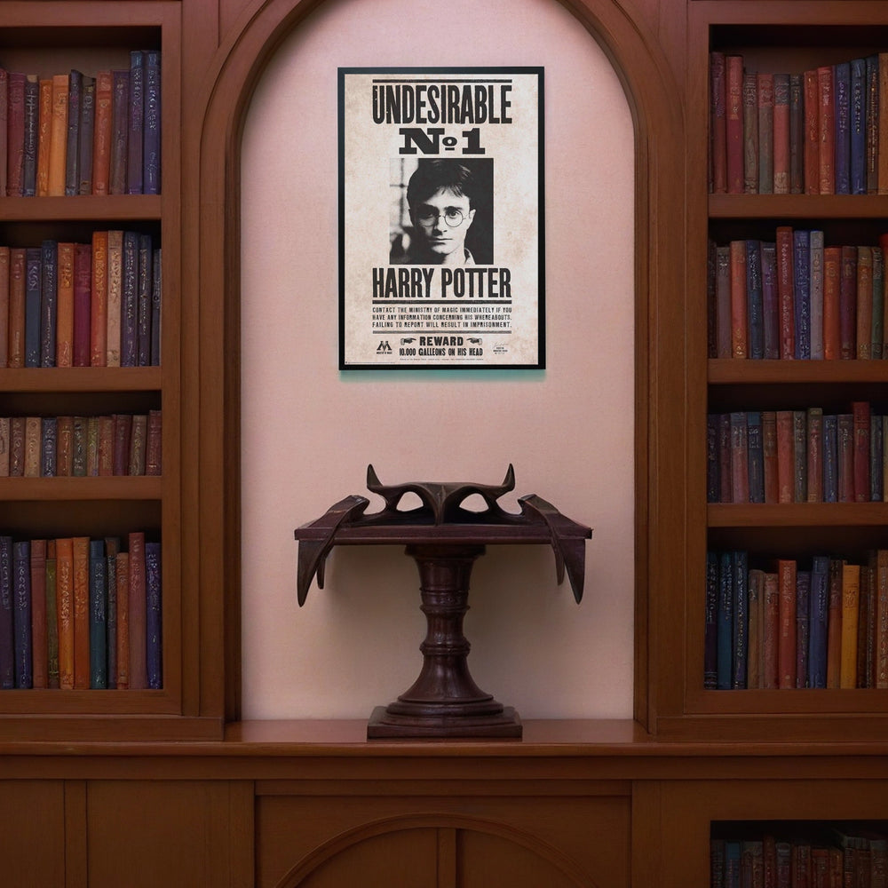 HARRY POTTER - Poster « Indésirable n°1 » roulé filmé (91.5x61) | Place Of Geek HARRY POTTER - Poster « Indésirable n°1 » roulé filmé (91.5x61) | Place Of Geek