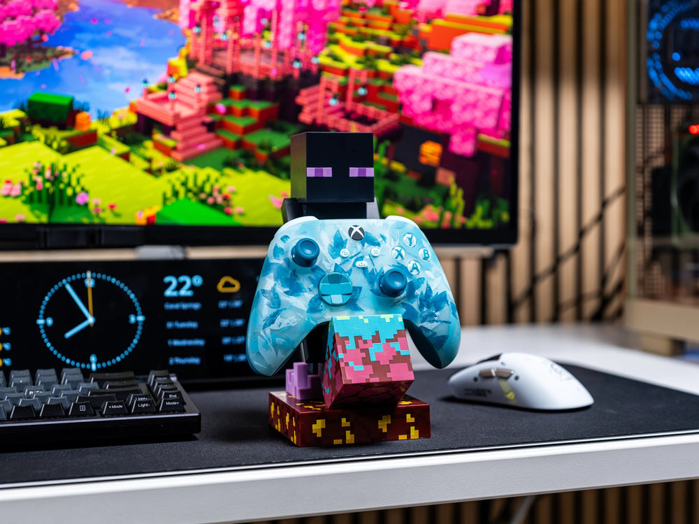Cable Guys Originals Minecraft Enderman Nether Edition Controller Holder & Phone Stand
