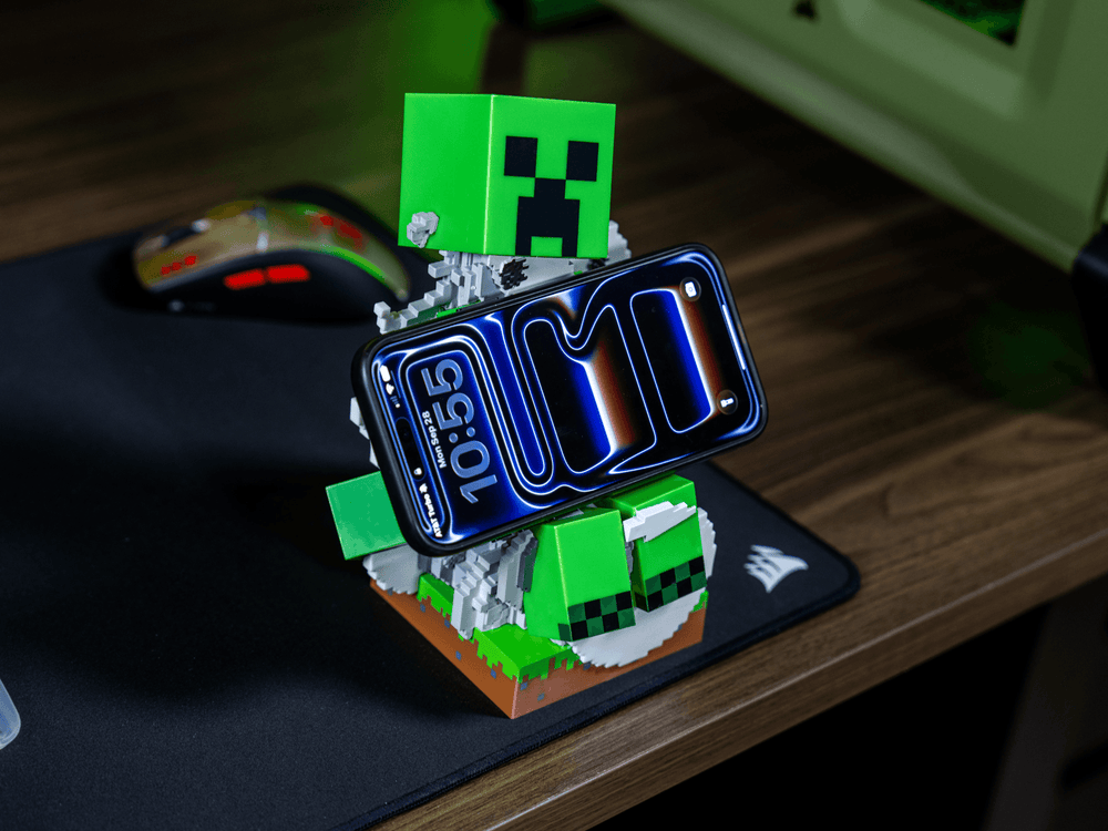 Cable Guys Originals Minecraft Creeper Controller Holder & Phone Stand
