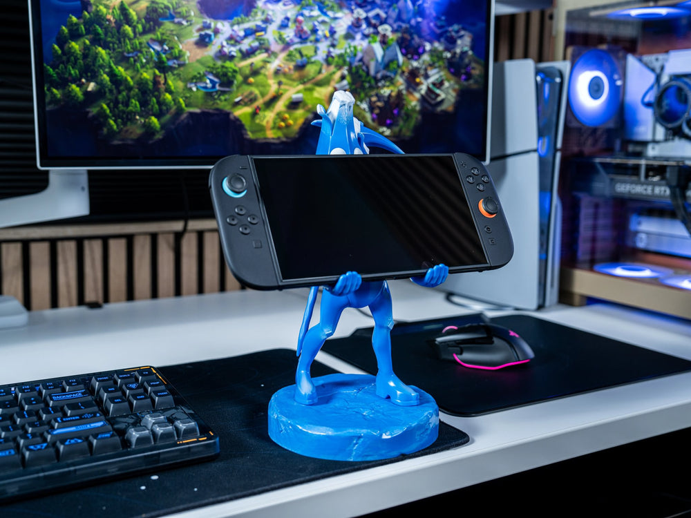 Cable Guys Originals XL Fortnite Peely Controller and Portable Consoles Stand