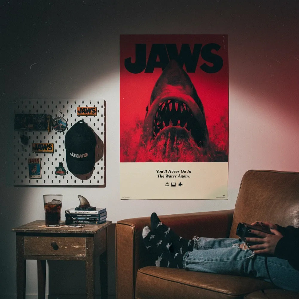 Jaws Iconic Film Poster Red 61 X 91 5cm 24 X 36 Inches Poster GB jaws-iconic-film-poster-red-61-x-91-5cm-24-x-36-inches-poster-gb
