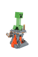 Cable Guys R.E.S.T Minecraft Creeper Collectible Figure Device Holder