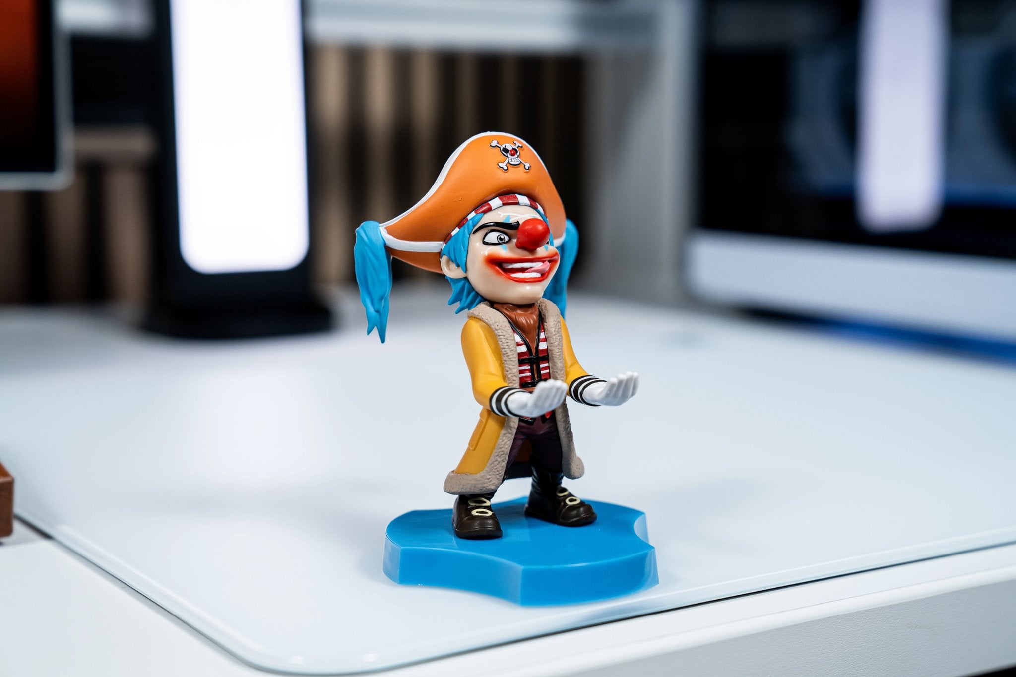 One Piece Buggy Mini Phone Stand| Cable Guys Holdem – GB Posters
