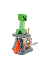 Cable Guys R.E.S.T Minecraft Creeper Collectible Figure Device Holder